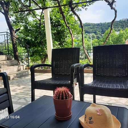Apartments Ardoni Улцинь Экстерьер фото