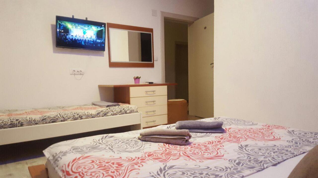 Apartments Ardoni Улцинь Экстерьер фото
