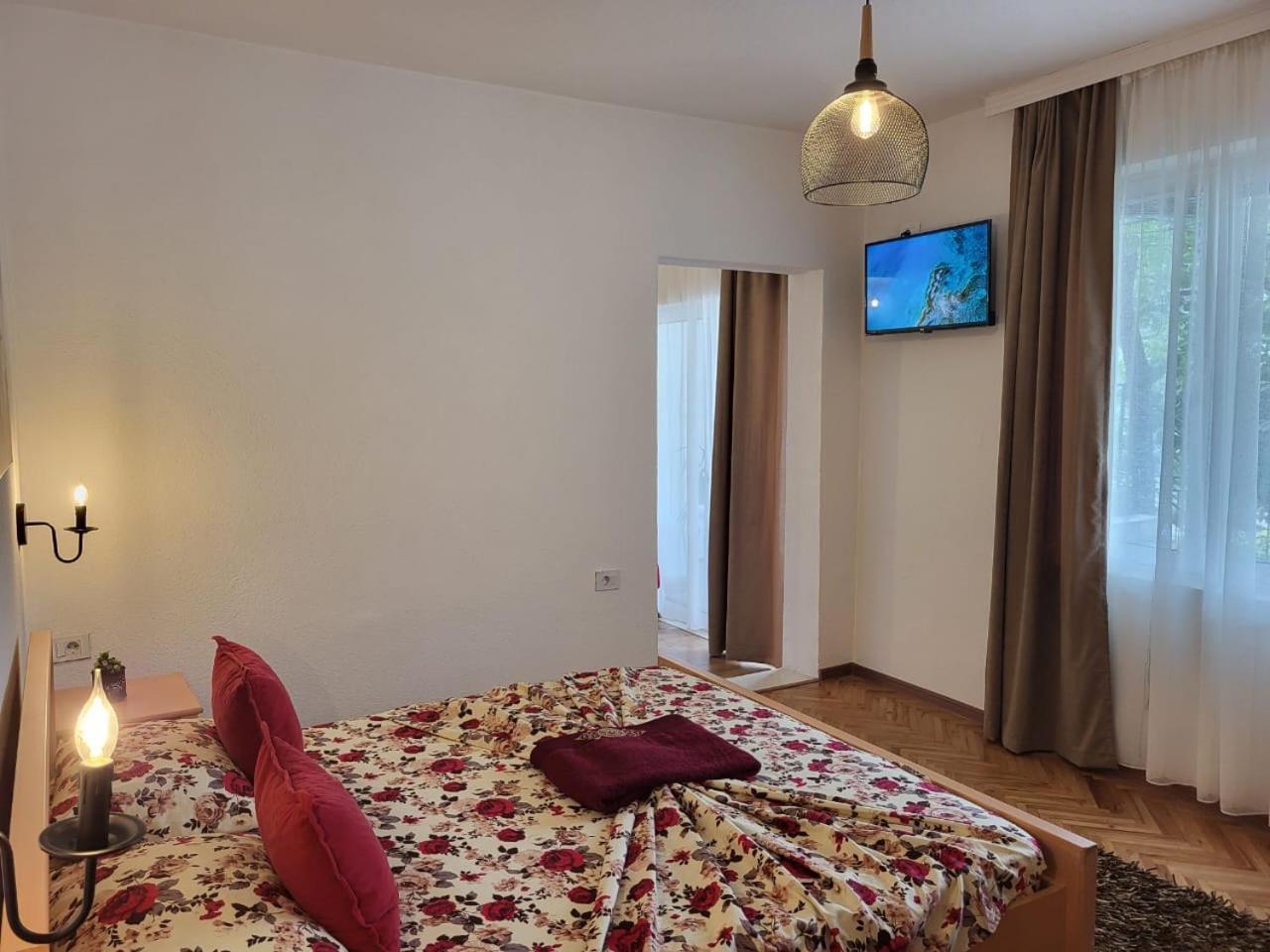Apartments Ardoni Улцинь Экстерьер фото